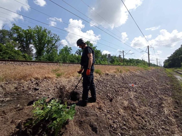 На Харківщині триває розмінування — де сьогодні чекати гучних вибухів