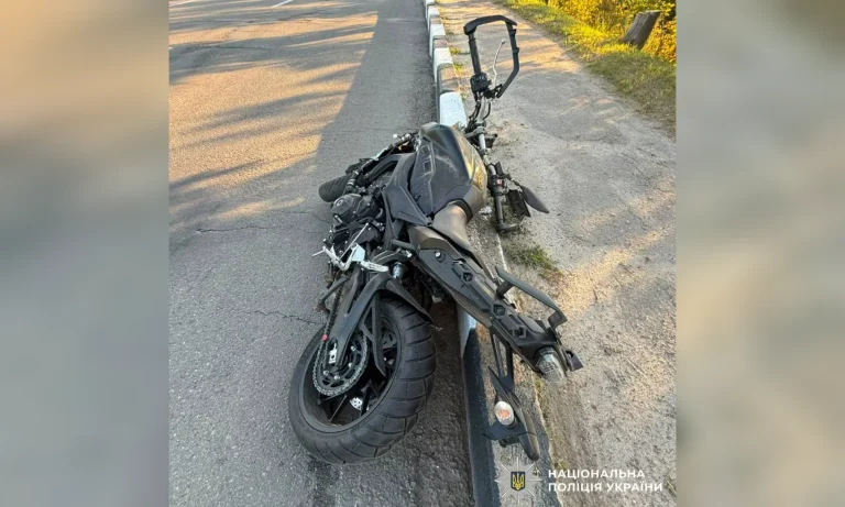 У Харкові мотоцикліст смертельно збив пішохода — поліція (фото)
