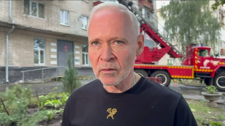 Починати знову: ‘шахед’ пошкодив нещодавно відновлений будинок у Харкові