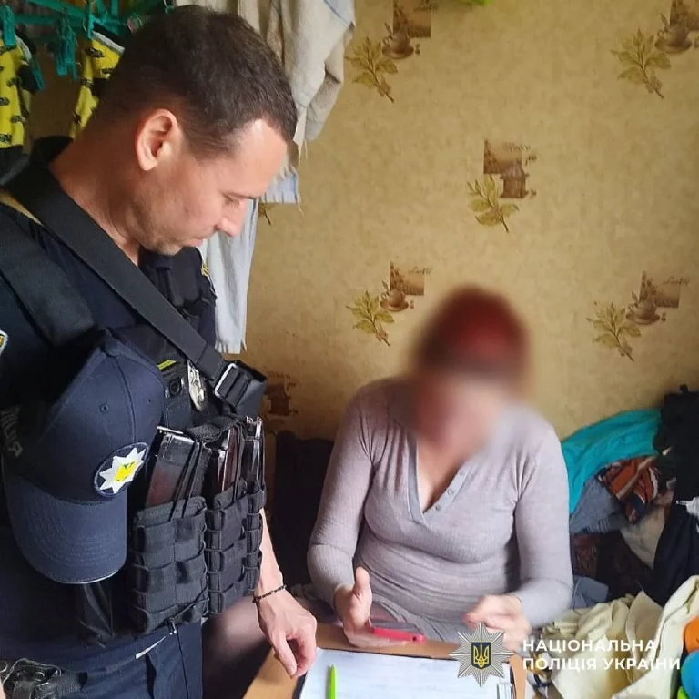 У Харкові матір погрожувала доньці фізичною розправою — як відреагувала поліція