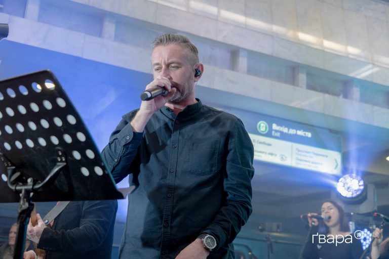 На даху харківського цирку: «Жадан і Собаки» презентували новий кліп