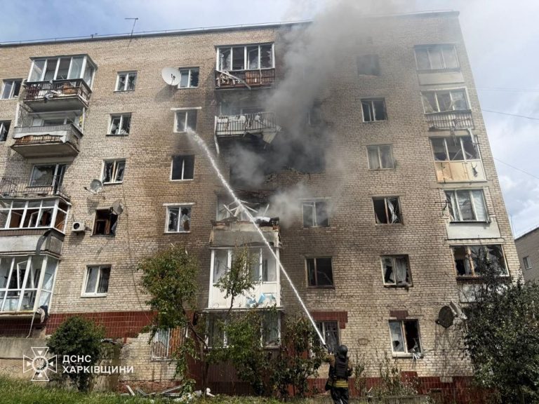 Під час ракетного удару по Ізюму поранено одну людину