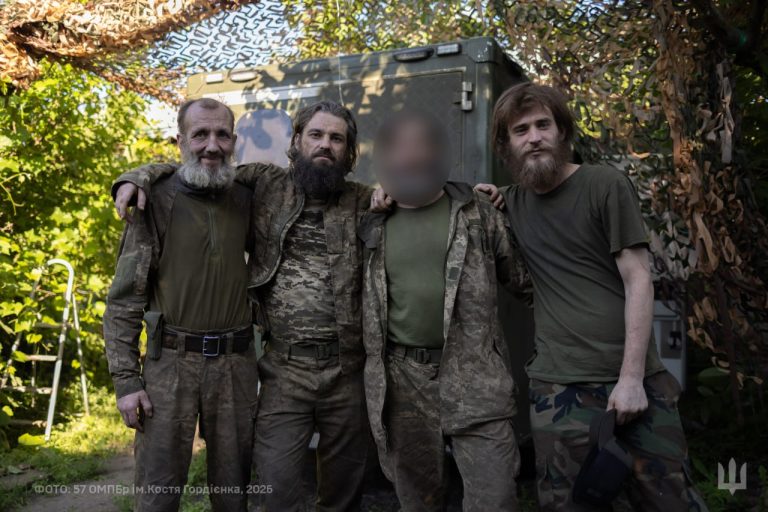 Бійці 57-ї бригади протягом місяця виводилися з позицій у Вовчанську
