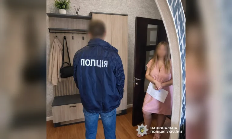 Харків’янку підозрюють у вербуванні молодих жінок для проституції