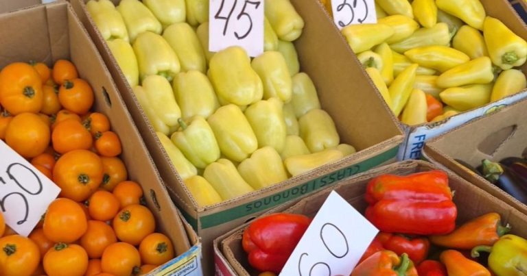 На харківських ринках ціни на овочі знизилися з початку літа