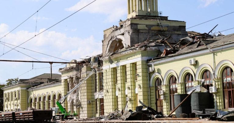 На Харківщині через безпекову ситуацію змінено рух потягів