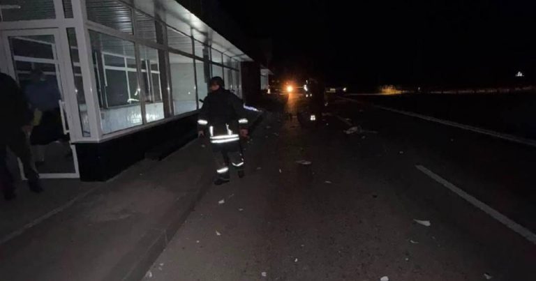 У Харкові російський дрон поцілив неподалік станції метро
