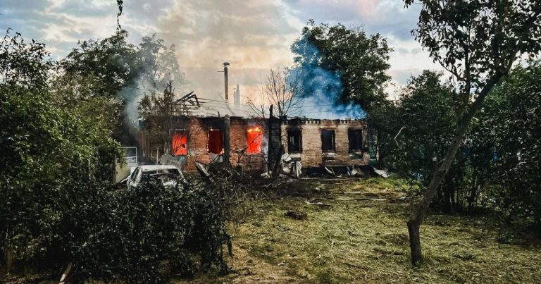 У Лозовій під час обстрілів поранено четверо людей