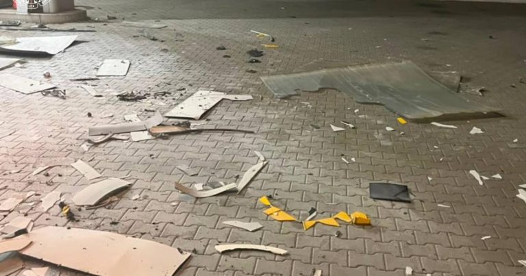 Автозаправку в Харкові обстріляли російські війська