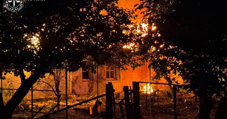 У Харківській області під час обстрілу постраждала родина
