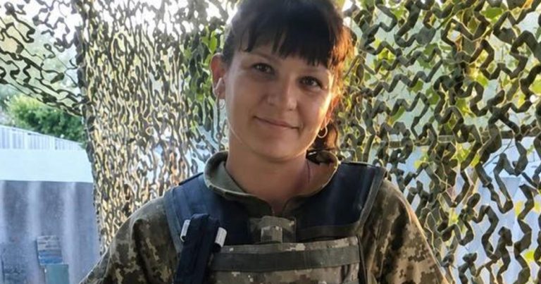 У Харківській області відбулася церемонія прощання з бригадою “Сталева”