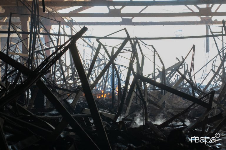 У Харкові пожежу на складі видавництва «Ранок» приборкали на сьомий день