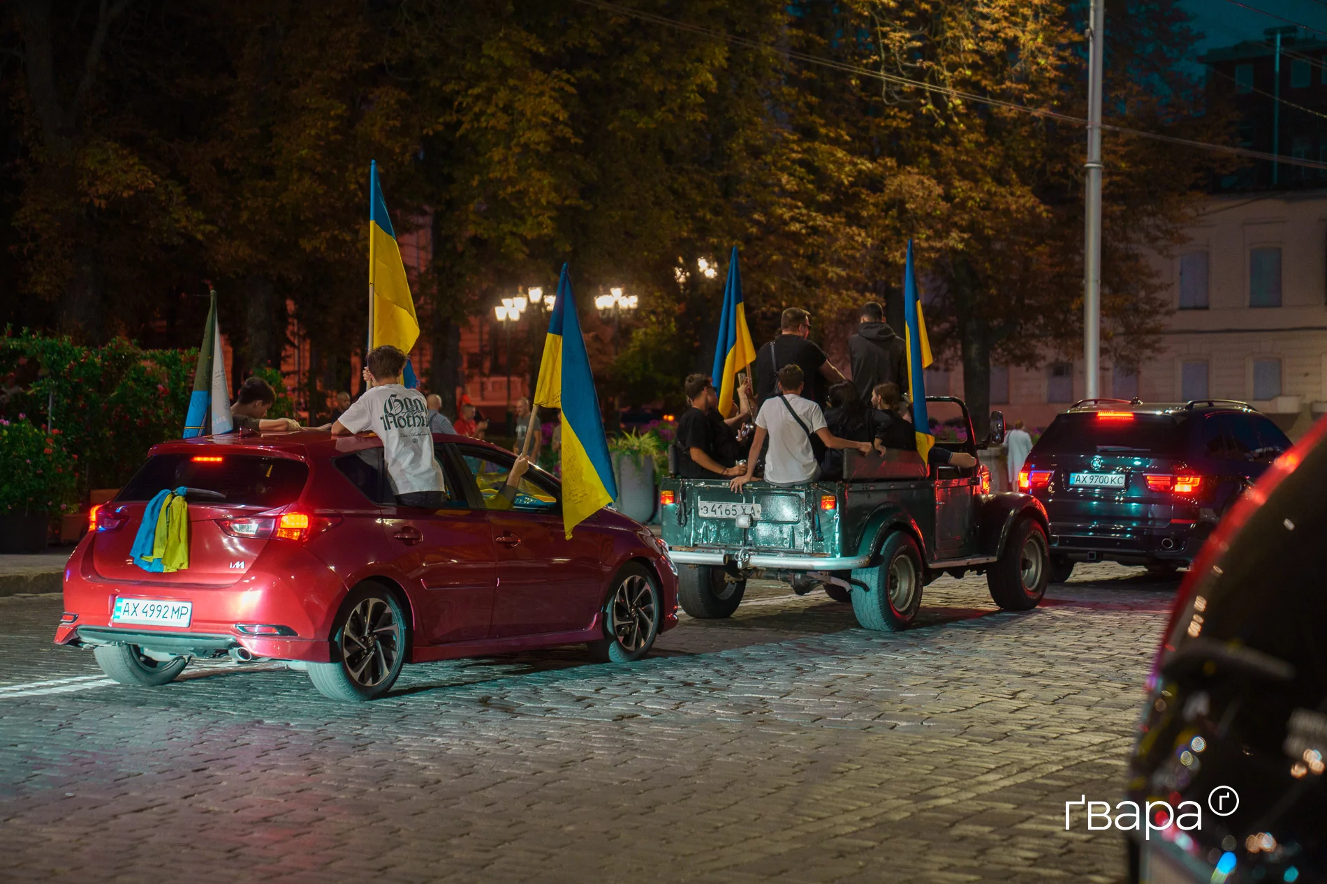 Місцеві мешканці святкують День незалежності
