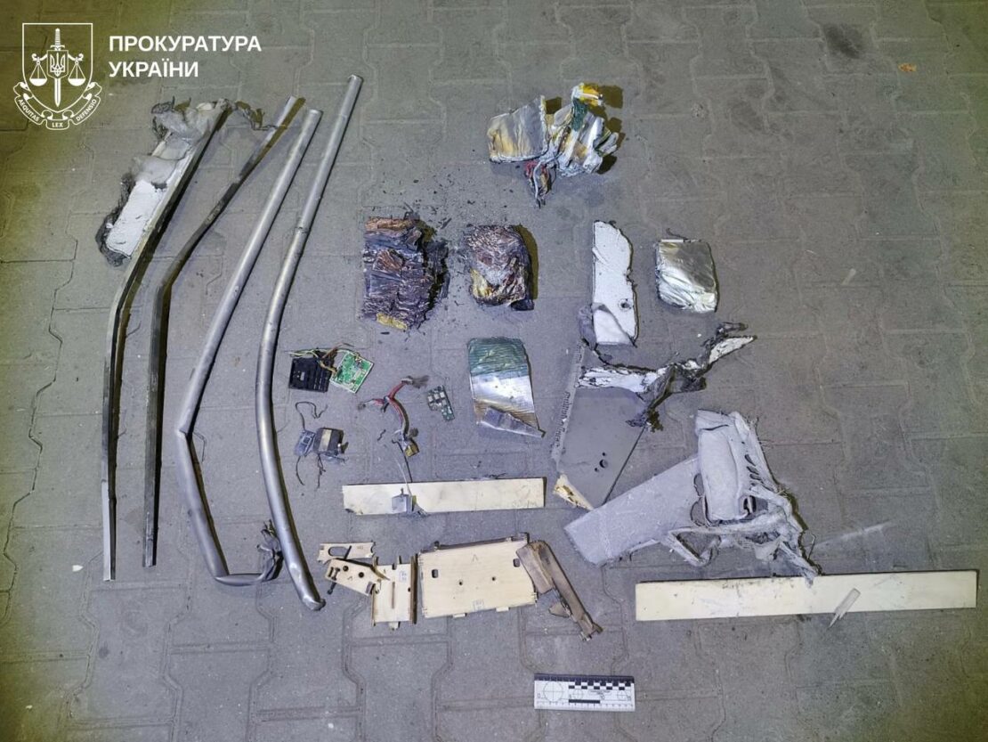 Наслідки пошкоджень на автозаправній станції