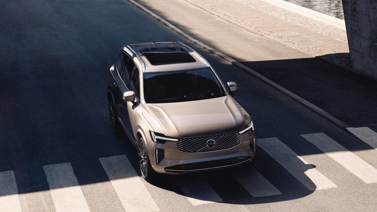 Volvo XC90 у реальному житті: як флагманський кросовер справляється з щоденними завданнями?