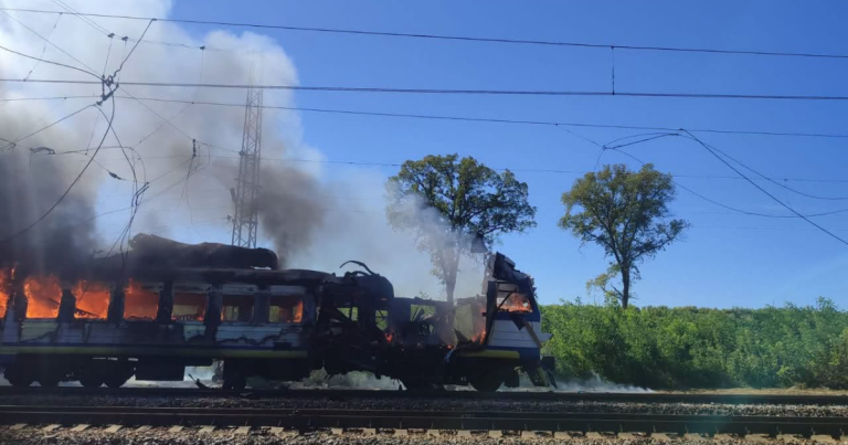 Укрзалізниця оприлюднила деталі нападу на потяг у Харківській області