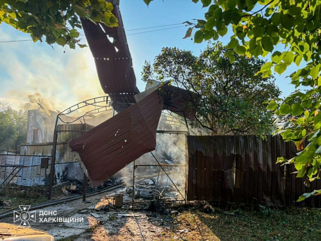 Наслідки вибуху та пожежі в житловому будинку