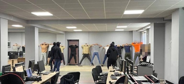 На Харківщині з 2022 року ухвалили два вироки у справах про шахрайські кол-центри