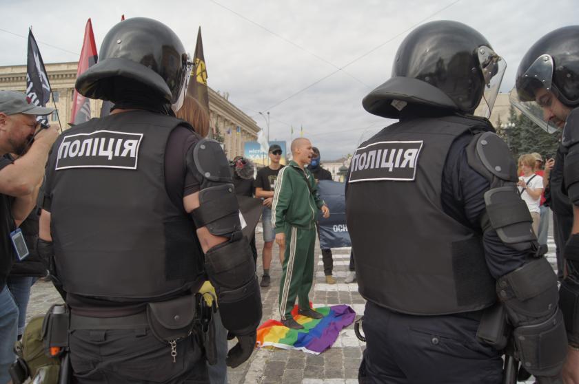 Противники мирної ходи ХарківПрайд