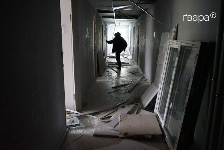 Під час російського обстрілу Ізюма поранено одну людину