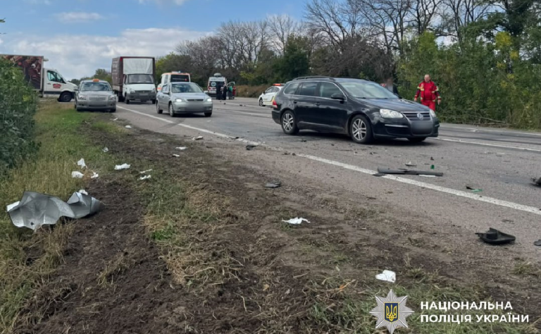 Під Харковом у ДТП загинув водій Audi — опубліковано фото