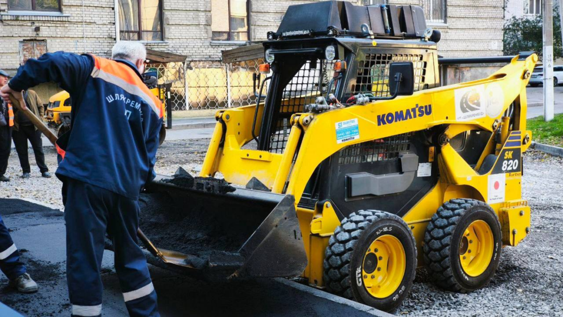 Роботи з ремонту вулично-дорожньої мережі