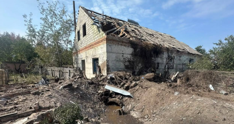 Російські обстріли Балаклії: поранена дитина