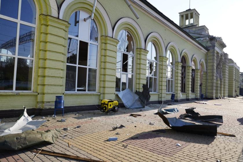 Вокзал у Лозовій після атаки