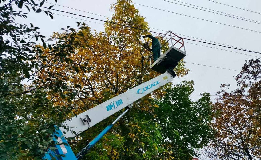 Вивезення сміття комунальниками Харкова