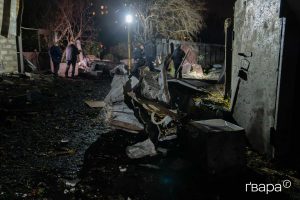 Артилерійські обстріли в Харківській області призвели до загибелі трьох людей, ще вісім отримали поранення