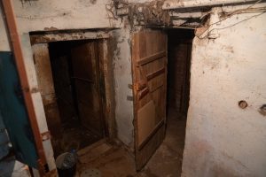 Чому харків'яни інколи не можуть дістатися до укриттів