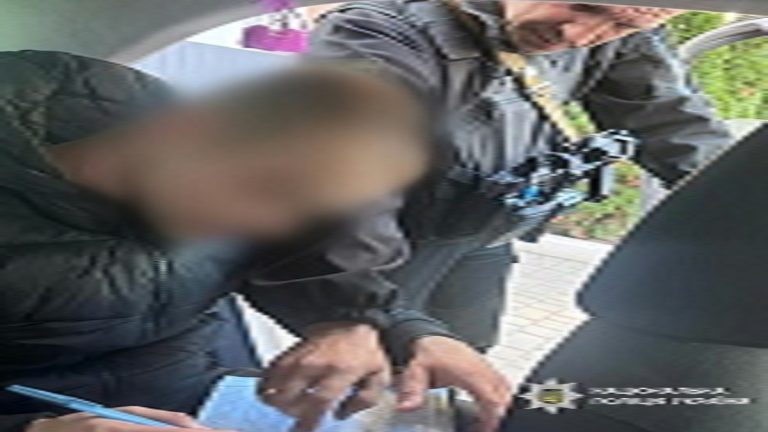 Мешканець Харкова висловив намір вчинити фізичну розправу над своєю супругою