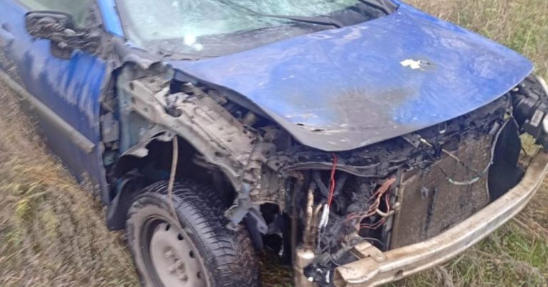 На Харківщині цивільні автомобілі зазнали ударів від російських дронів