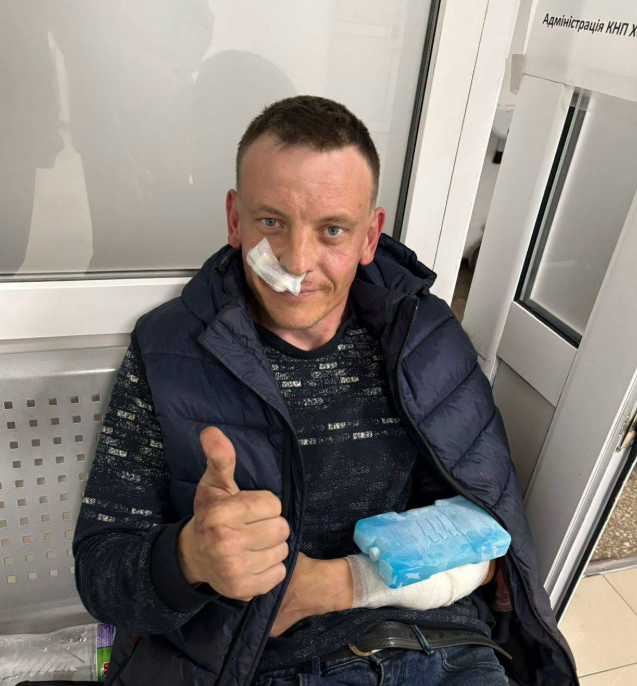 На Харківщині внаслідок удару російського FPV‑дрона зазнав поранень медик‑волонтер Михайло Глушач