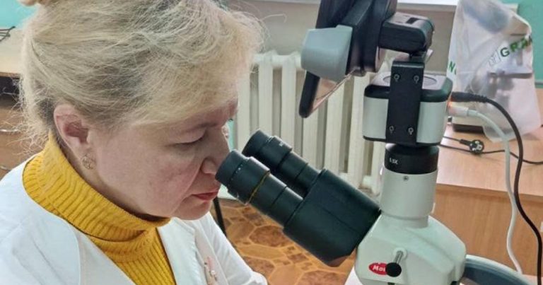 На Харківщині з повіки жінки витягли паразита довжиною 9,5 см