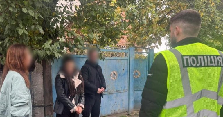 На Харківщині жінці повідомили про підозру в торгівлі психотропами — їй загрожує до 10 років ув’язнення