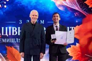 Немишлянських педагогів привітали з Днем працівників освіти