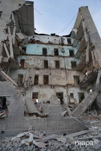 Повітряна атака в Ізюмі забрала життя чотирьох людей