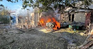 Російські війська обстрілюють авто та електроінфраструктуру на Харківщині