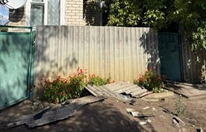 Російські війська вдруге за день обстріляли Ізюм із РСЗВ, є поранені