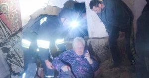 Рятувальна операція на Харківщині: з-під завалів будинку витягли жінку