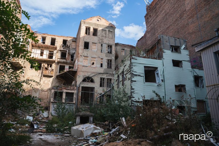 Що спричиняє занепад історичної споруди в серці Харкова