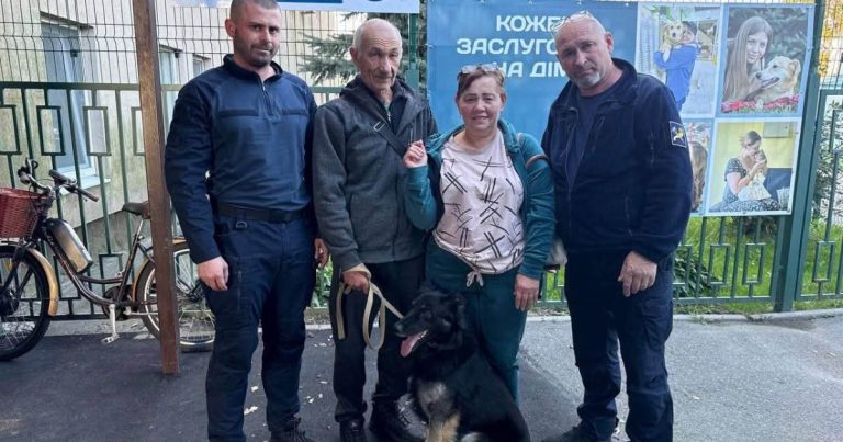 У Харкові допомогли подружжю похилого віку знайти житло разом із собакою