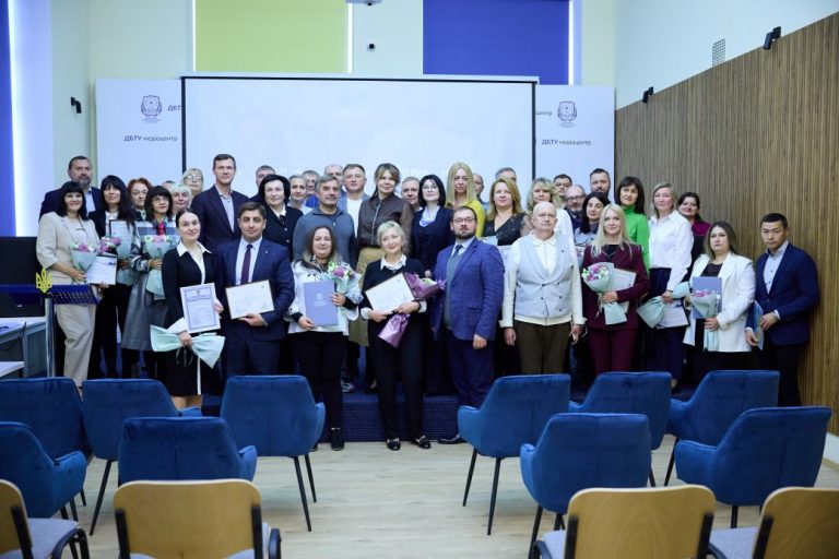 У Харкові відзначили освітян Державного біотехнологічного університету в межах проєкту “Інфосіті”