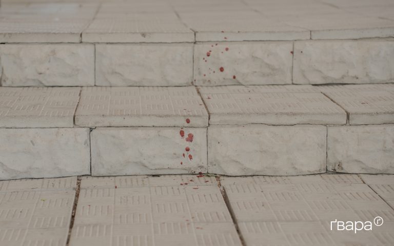 У Лозовій по ринку влучили російські сили: зафіксовано загиблих і постраждалих — оновлюється