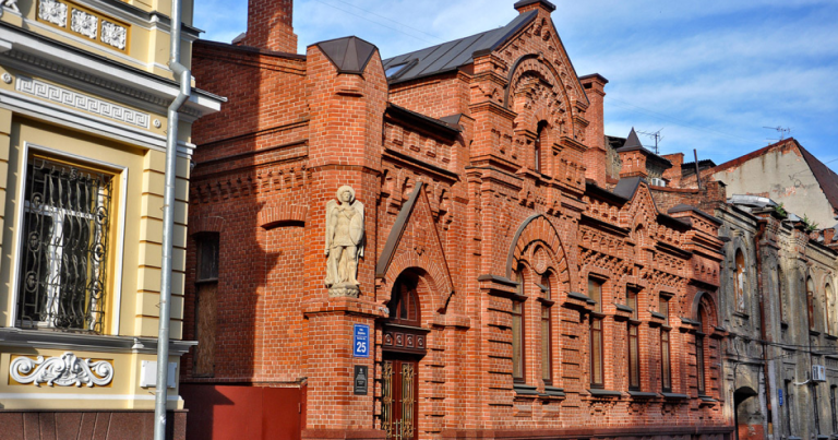 У самому серці Харкова продають історичну пам’ятку за мільйони доларів