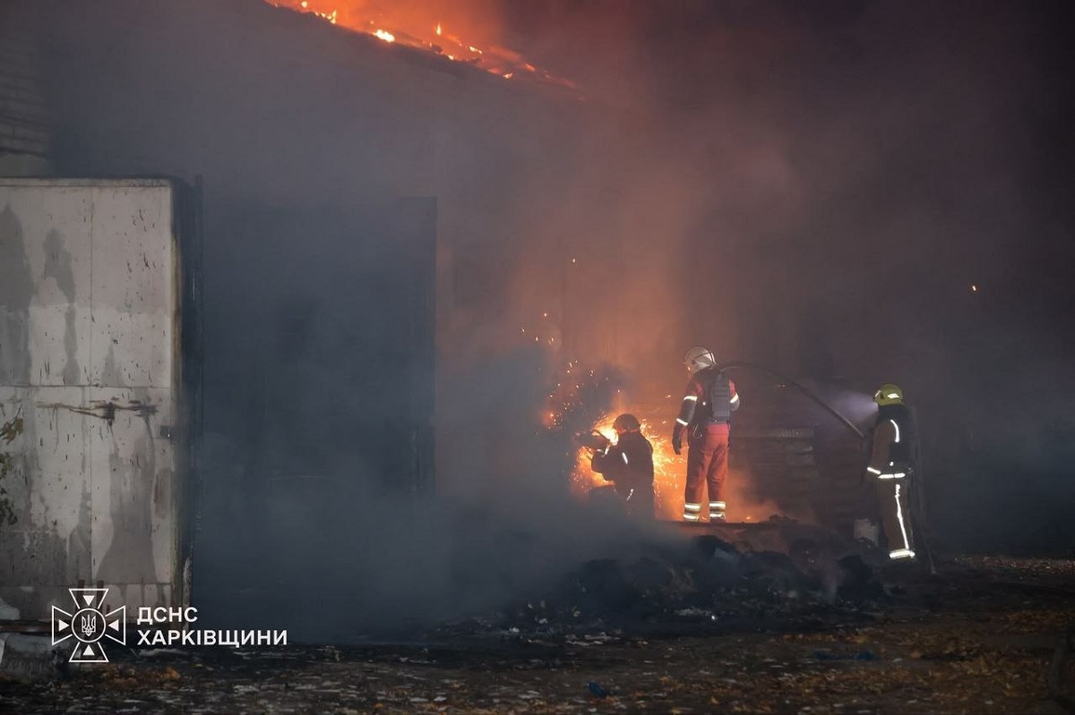 Збитки в Харкові після запуску російських ракет пізнього вечора 29 жовтня