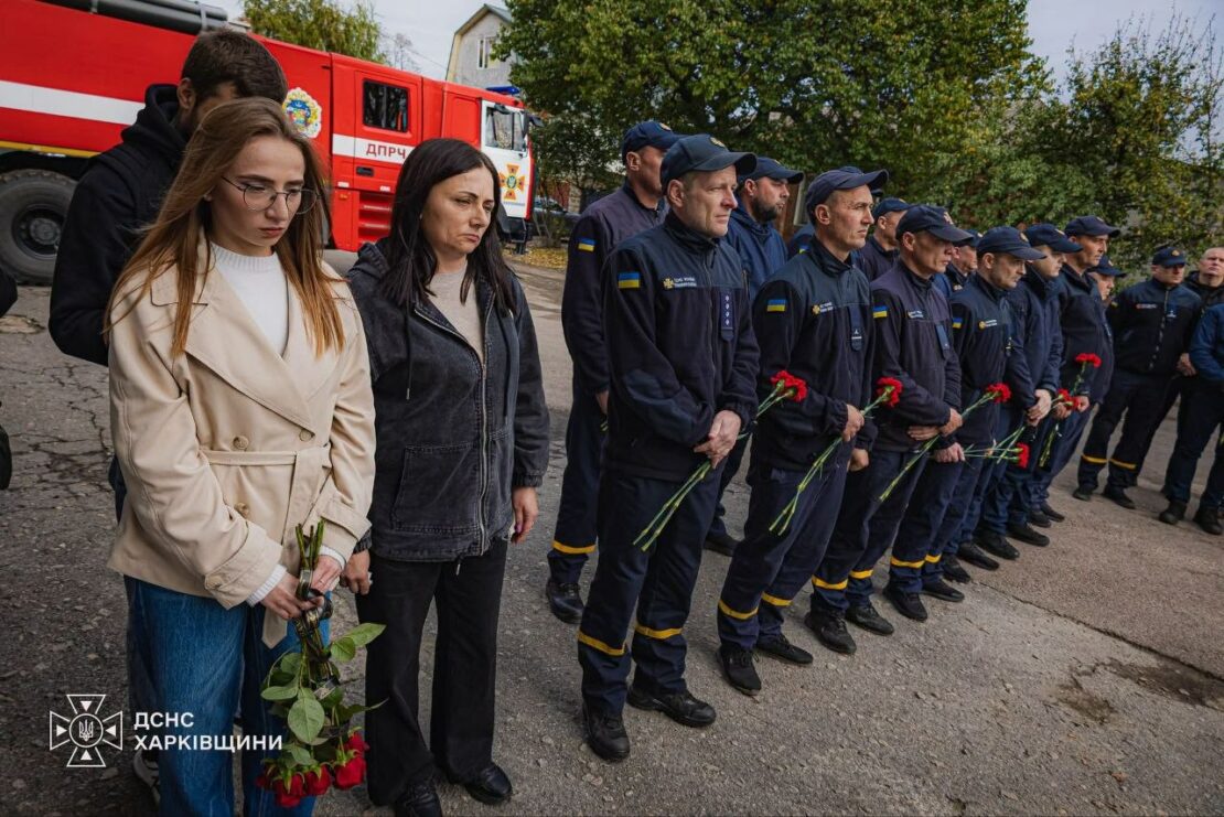 Момент церемонії вшанування пам'яті Юрія Чистікова