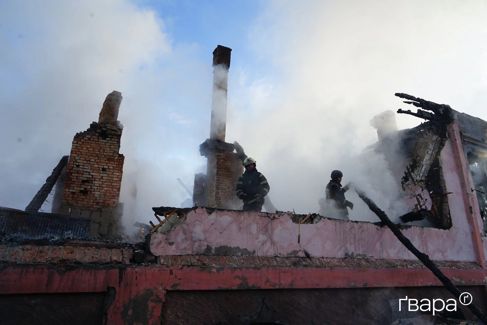 Наслідки влучання у будівлю Управління освіти в Ізюмі 20 жовтня 2026 року